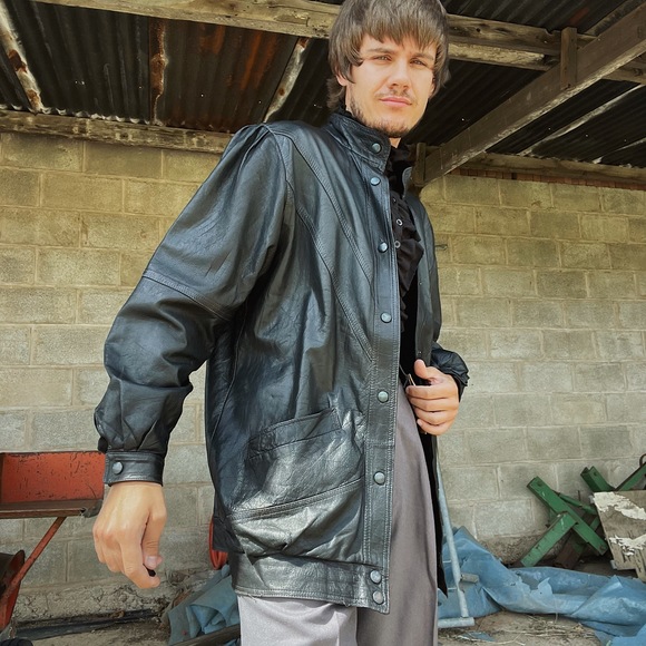 Vintage 80's Black Leather Jacket - Picture 5 of 8